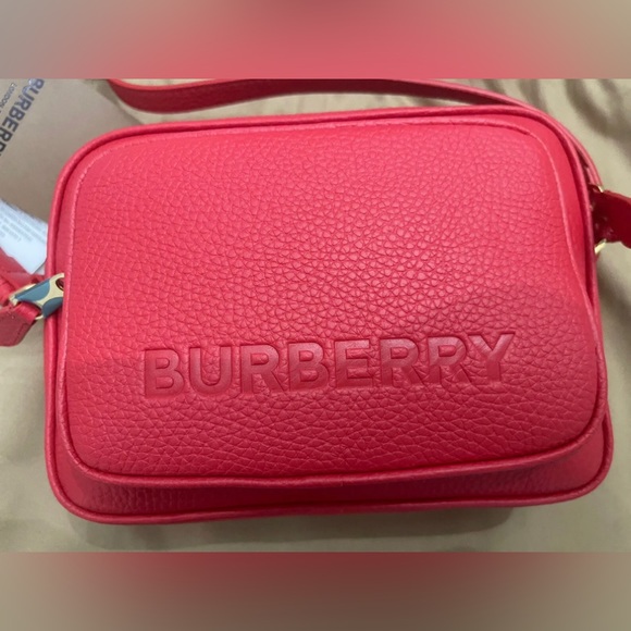 Burberry Camera Bag - Picture 5 of 13